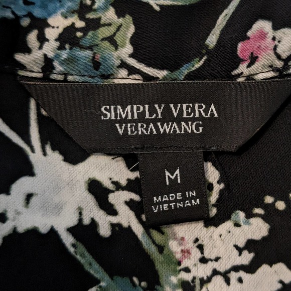 Vera Wang Simply Vera Black and White Floral Print Button Up Blouse Size M - Picture 5 of 6